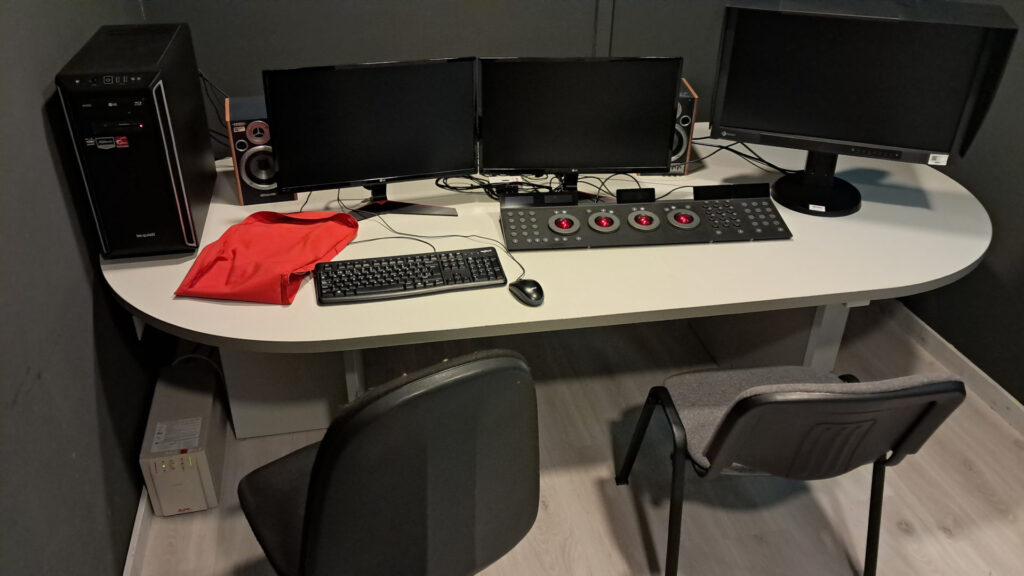 Mes del equipo de DaVinci Resolve 01