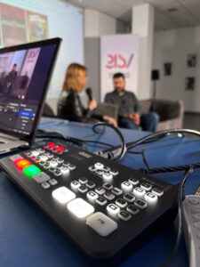 Sala EXPO para exposiciones y video podcast